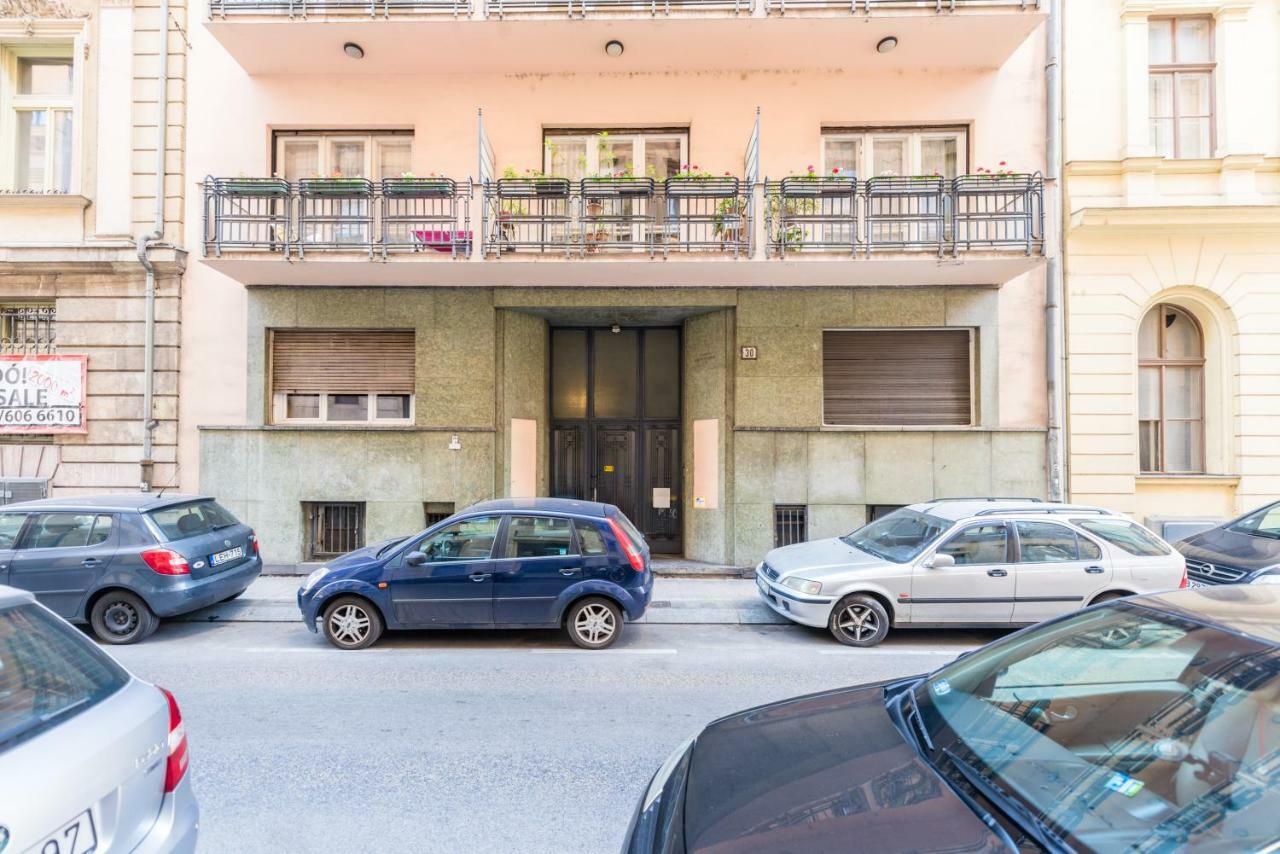Apartment Oasis - Liberty Bridge Budapest