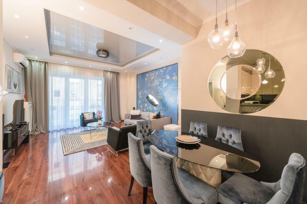 Apartment Oasis - Liberty Bridge *